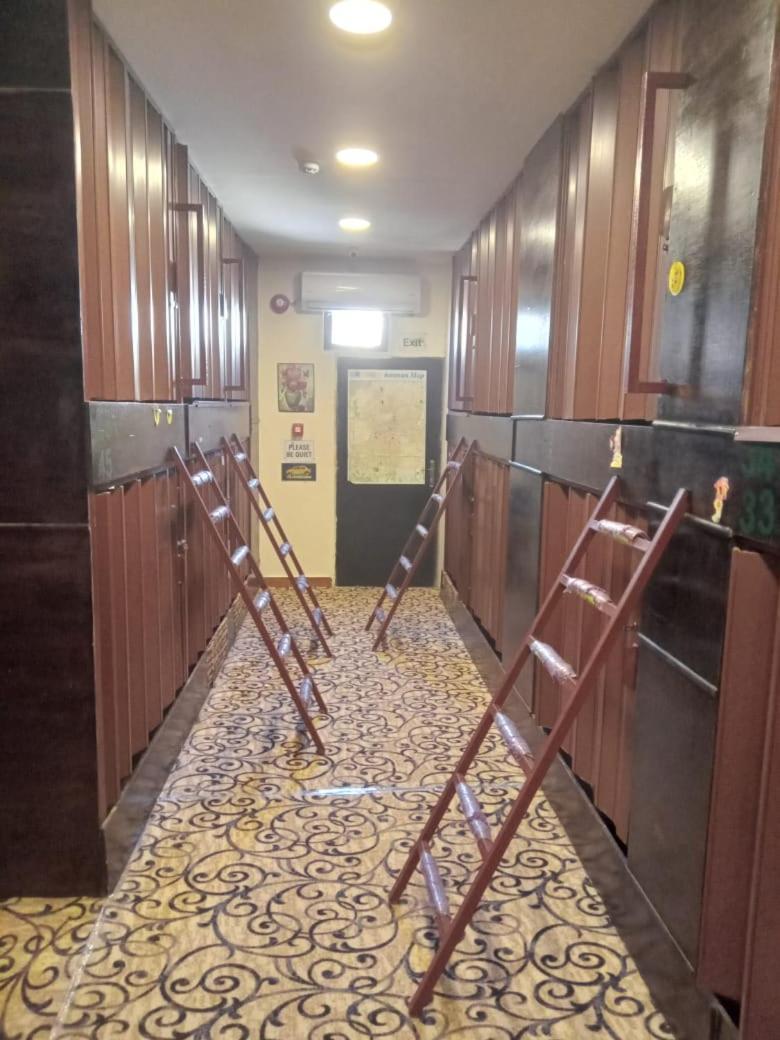 Petra Cabin Hostel Wadi Musa Zewnętrze zdjęcie